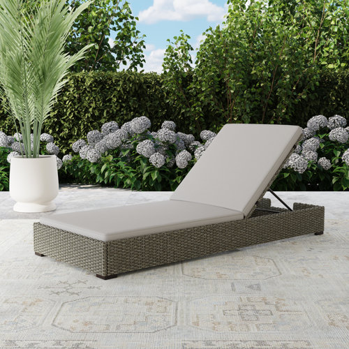 Outdoor Chaise Lounges - Wayfair Canada